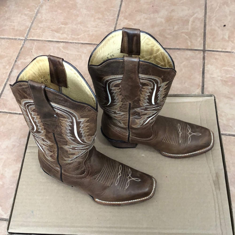 Texas Boot Ranch brown leather boots
